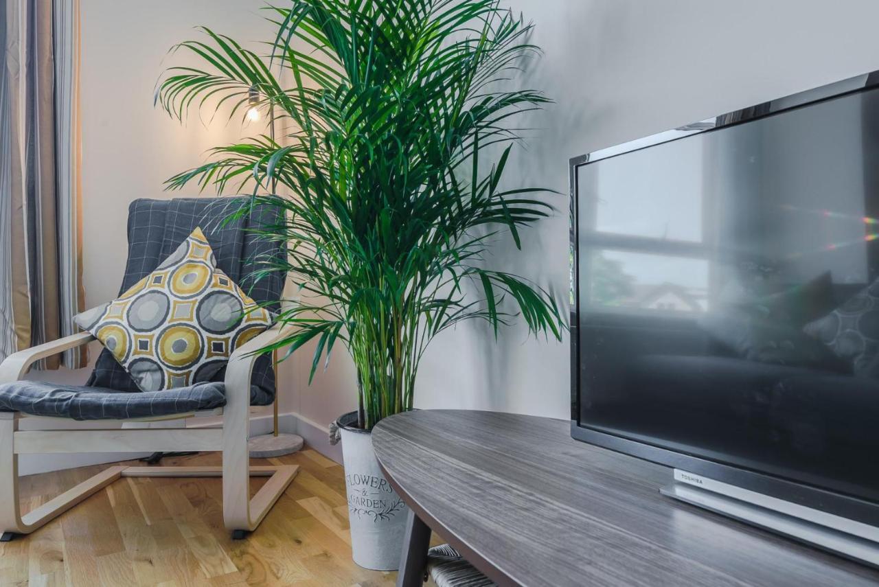 Panorama Apartments By Mesh Accommodation Short & Long Term Lets Ashford For Contractors Or Corporate Stays Ashford (Kent) Exterior foto