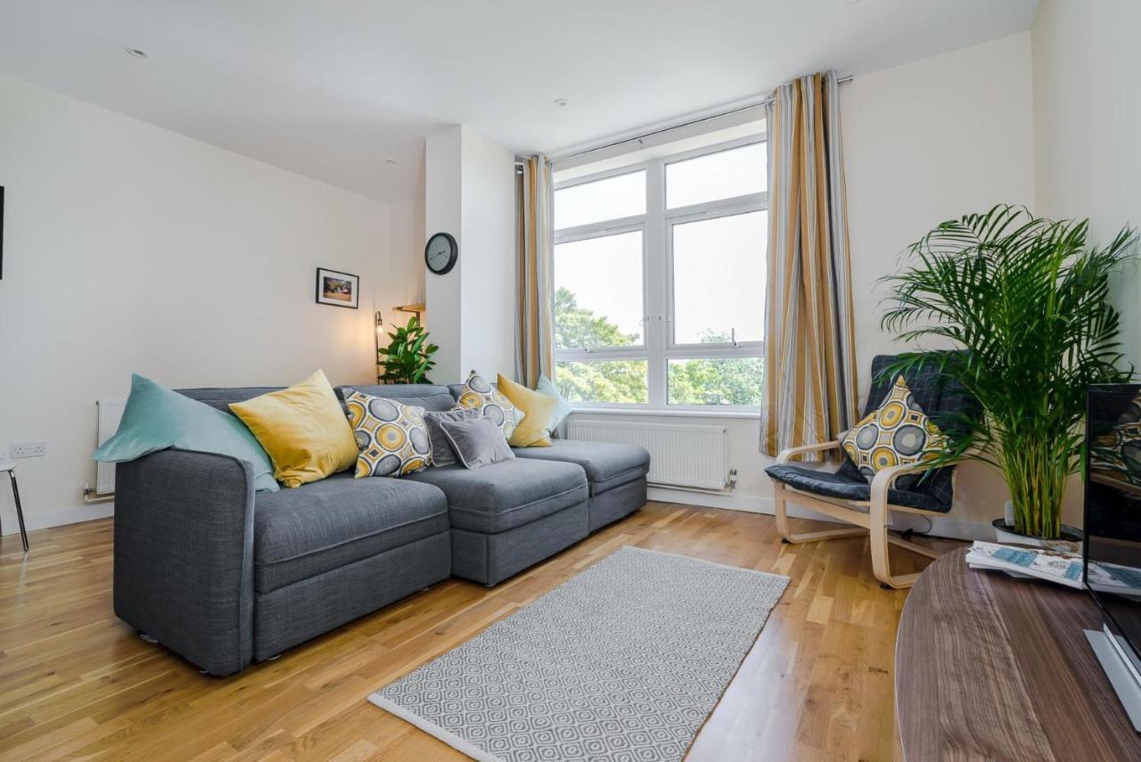 Panorama Apartments By Mesh Accommodation Short & Long Term Lets Ashford For Contractors Or Corporate Stays Ashford (Kent) Exterior foto